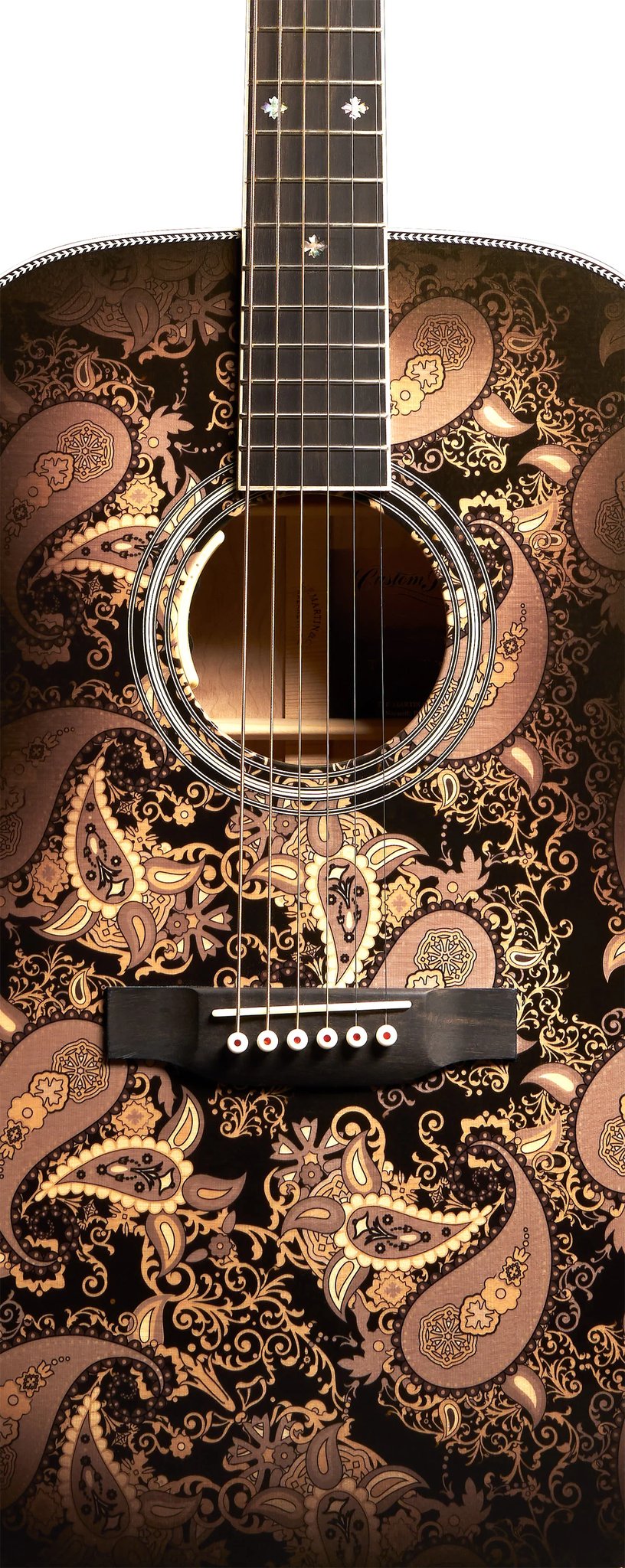 Đàn guitar acoustic điện Martin Custom Shop M Paisley Ember Burst màu Ember Burst – cận thùng đàn mặt trước