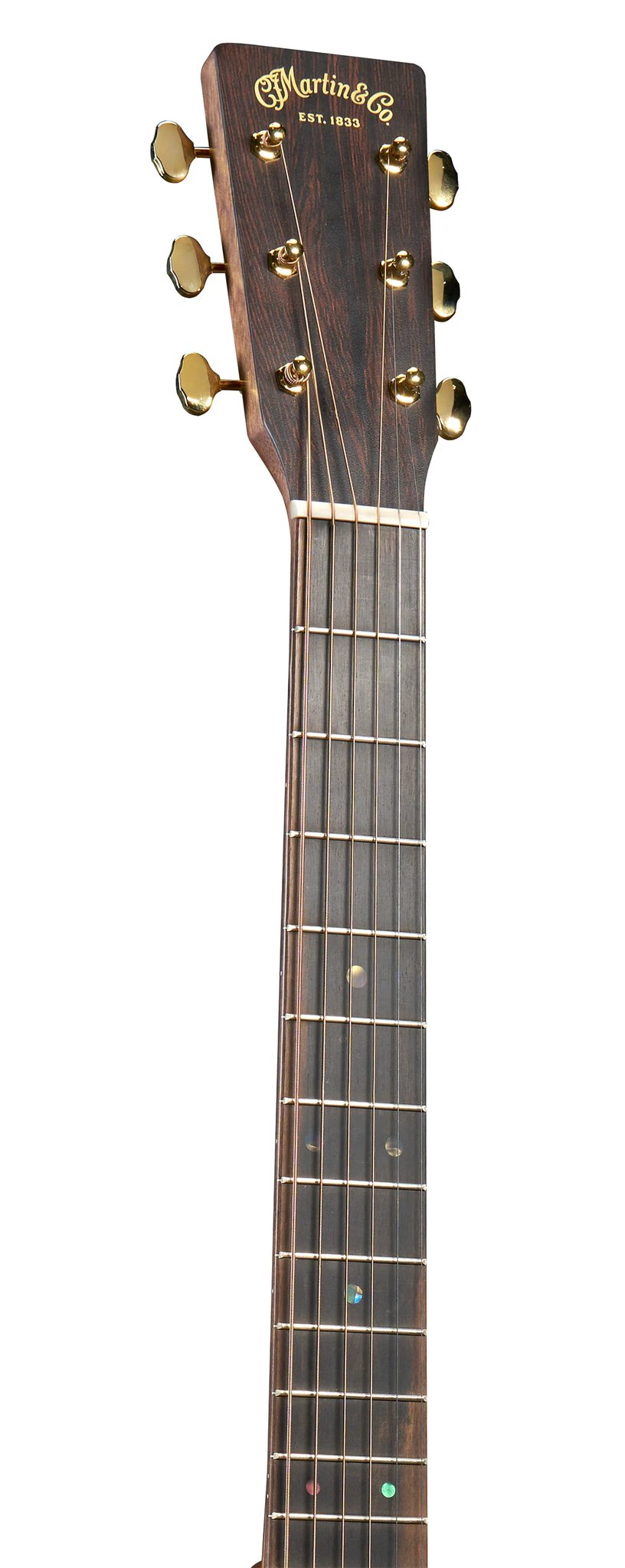 Đàn guitar acoustic điện Martin D Jr E Walnut màu Aging Toner – cận đầu đàn và logo Martin