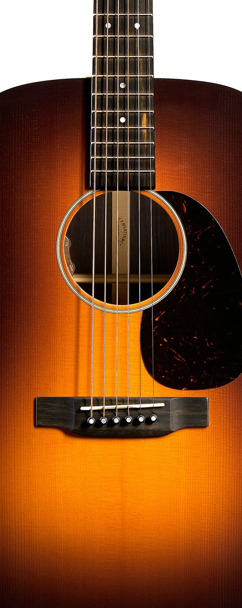 Đàn guitar acoustic điện Martin J-16E màu 1935 Burst – cận thùng đàn mặt trước