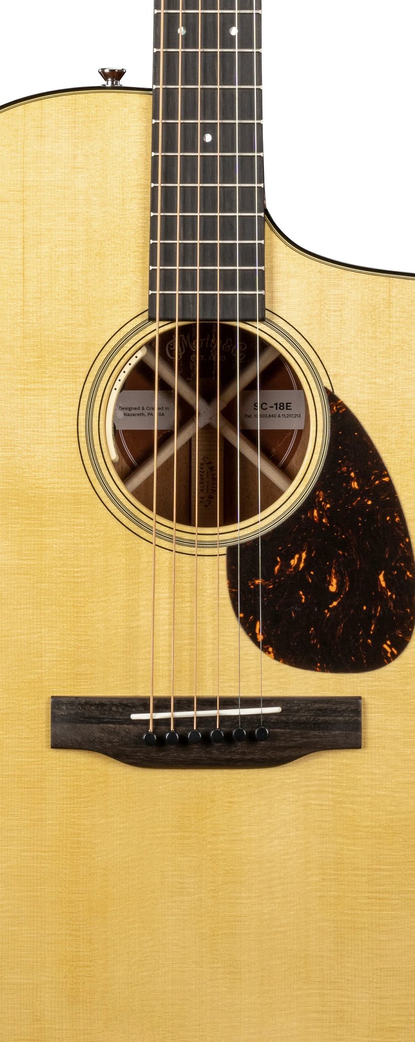 Đàn guitar acoustic điện Martin SC-18E màu Gloss – cận thùng đàn mặt trước