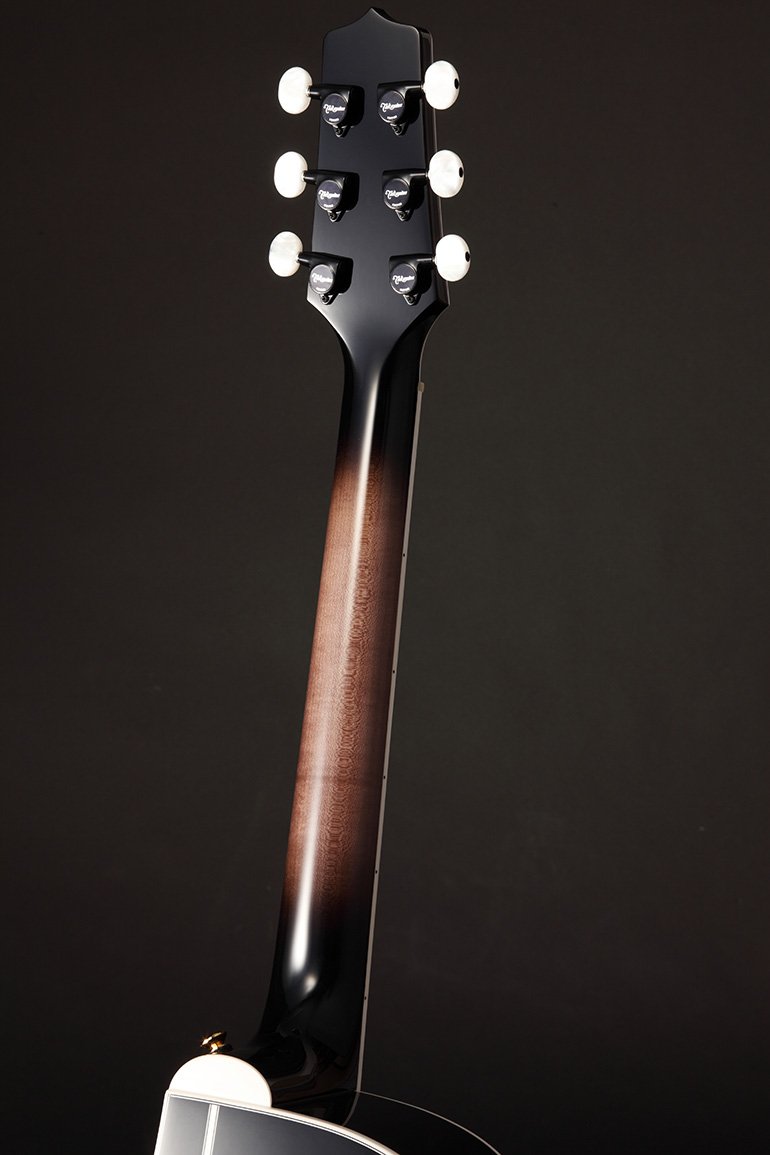 Đàn guitar acoustic điện Takamine EF450C-TT màu Transparent Blackburst – mặt sau đầu đàn và bộ khóa lên dây