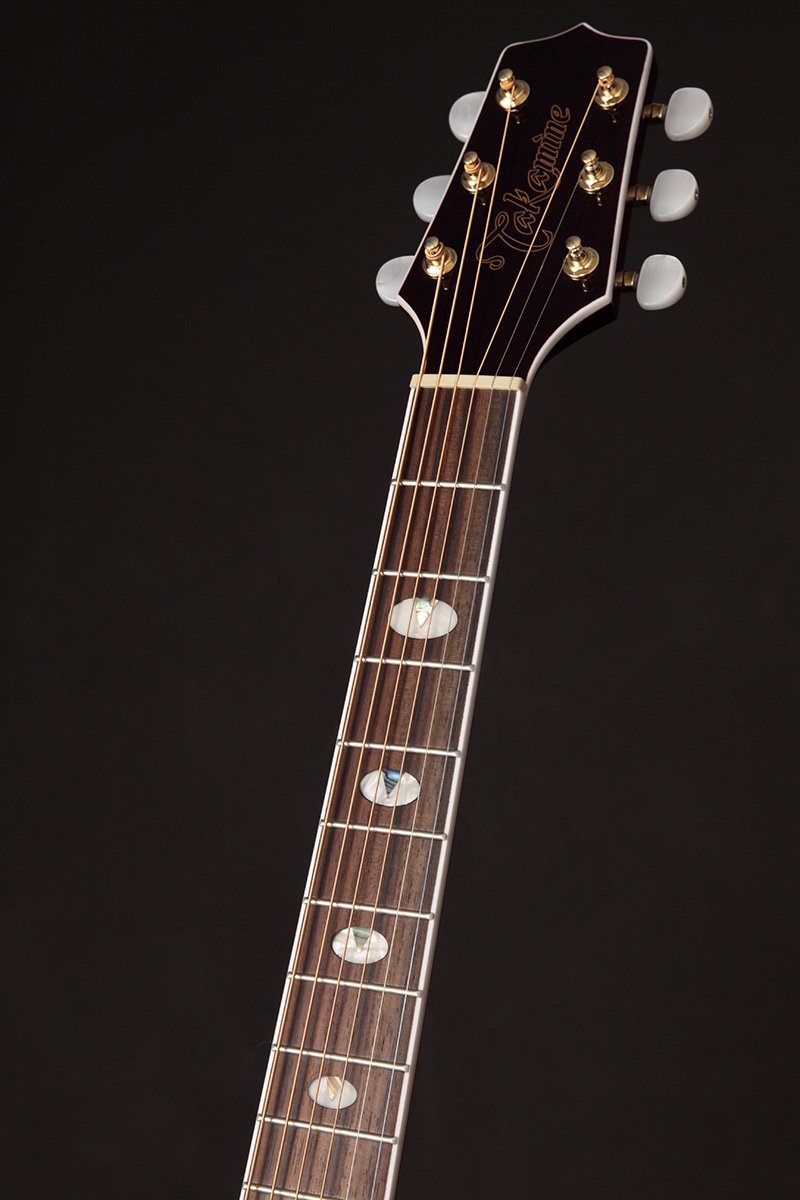 Đàn guitar acoustic điện Takamine GN75CE màu Wine Red – cận cần đàn và mặt phím (góc 2)