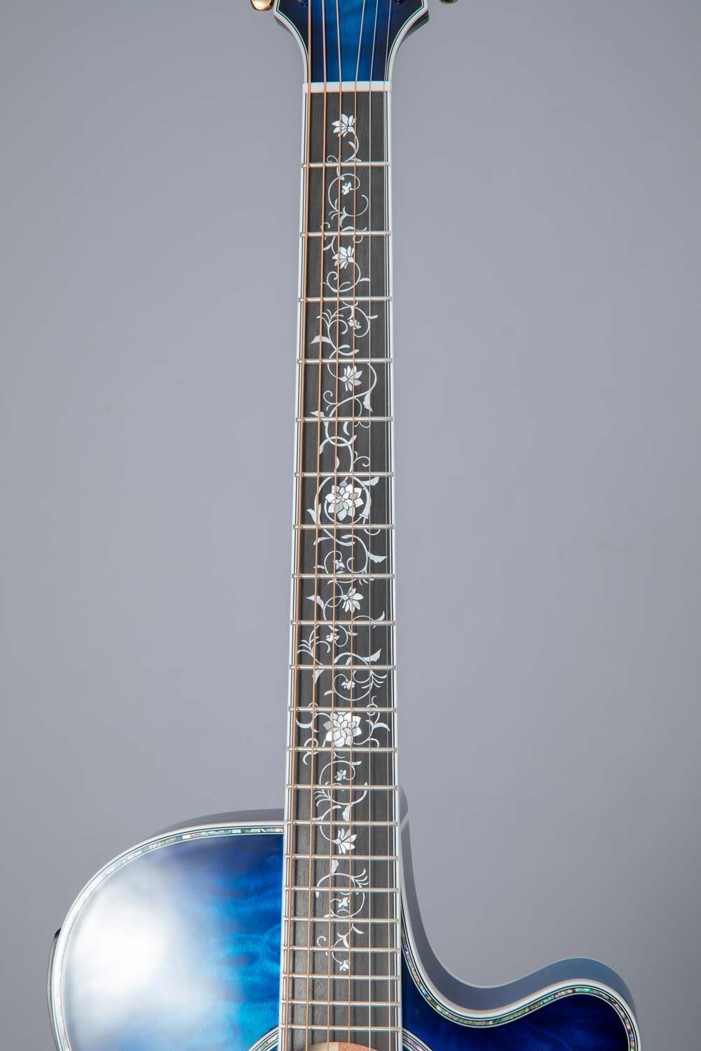 Đàn guitar acoustic điện Takamine TSP100 màu Dark Blue Sunburst – cận inlay trên mặt phím