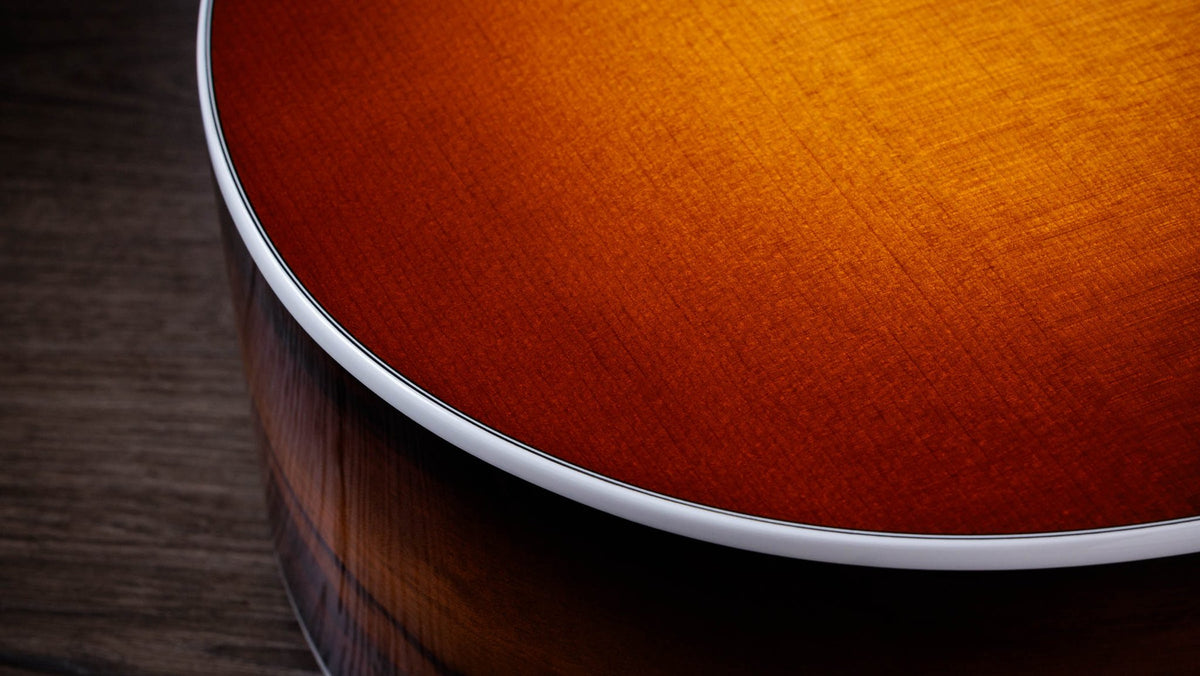 Đàn guitar acoustic điện Taylor 214ce African Ziricote Plus Special Edition màu Shaded Edgeburst – cận chi tiết hoàn thiện