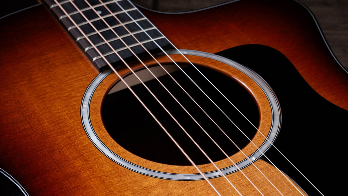 Đàn guitar acoustic điện Taylor 214ce-K SB Plus màu Shaded Edgeburst – cận hoa văn viền lỗ thoát âm (rosette)
