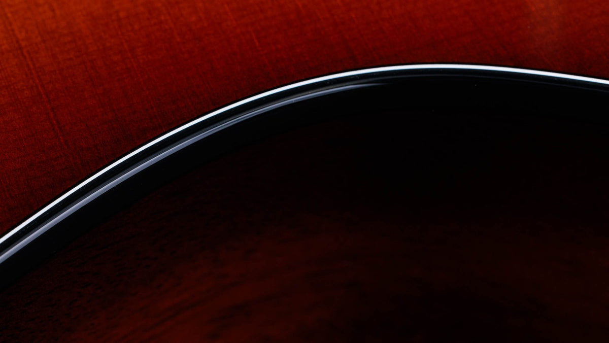 Đàn guitar acoustic điện Taylor 214ce-K SB Plus màu Shaded Edgeburst – cận hông đàn
