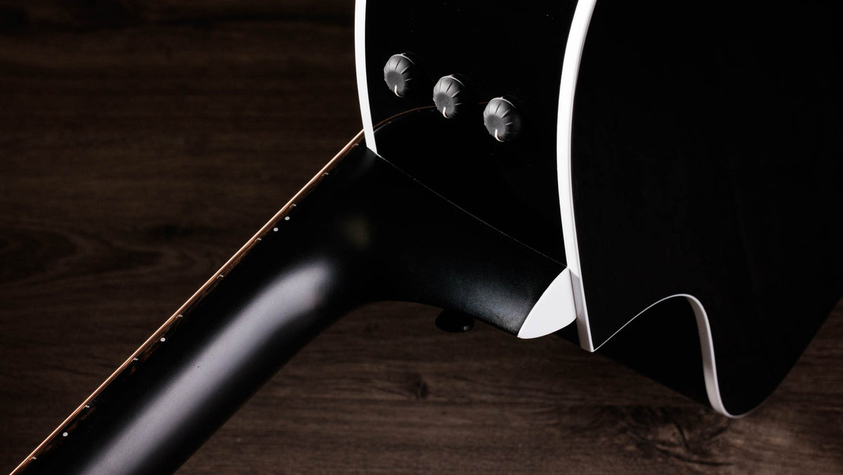 Đàn guitar acoustic điện Taylor 214ce Plus Special Edition màu Trans Blue – cận gót cần nối thân đàn