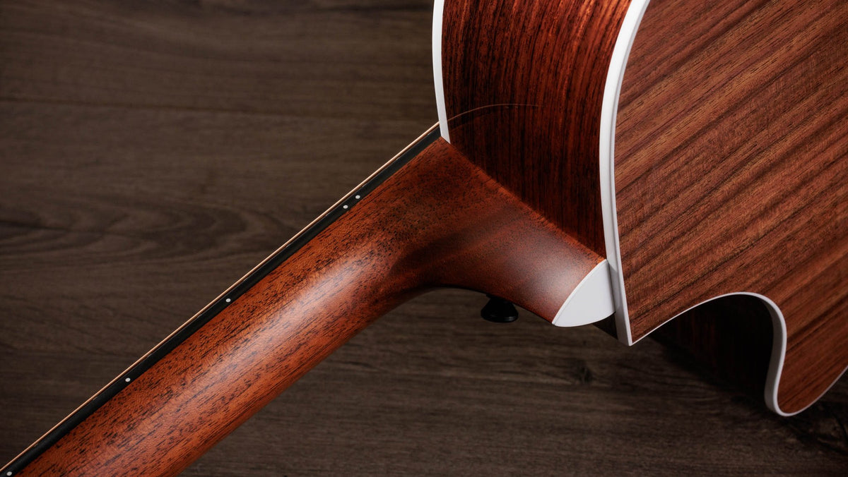 Đàn guitar acoustic điện Taylor 712ce – cận gót cần nối thân đàn