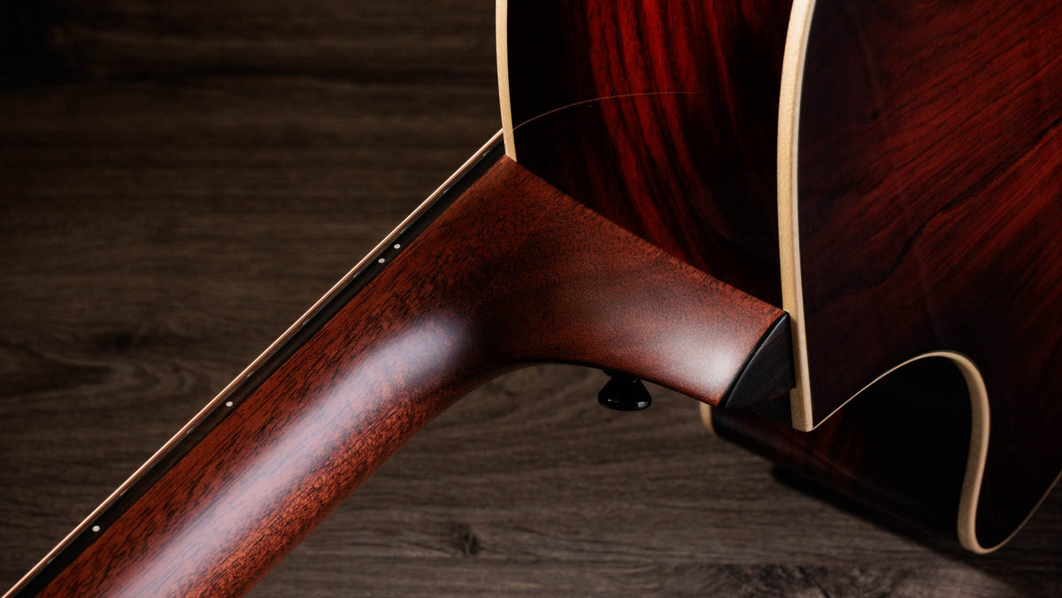Đàn guitar acoustic điện Taylor 814ce LTD Cocobolo – cận gót cần nối thân đàn