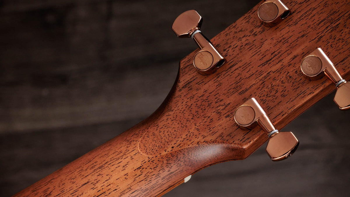 Đàn guitar acoustic điện Taylor Ben Harper Gold Label 512e màu Golden Brown Edgeburst – mặt sau đầu đàn và bộ khóa lên dây