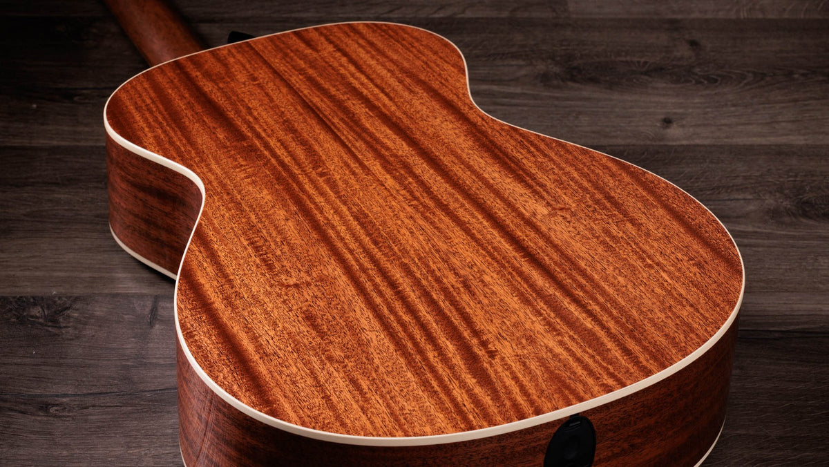 Đàn guitar acoustic điện Taylor Ben Harper Gold Label 512e màu Golden Brown Edgeburst – thùng đàn chụp nghiêng