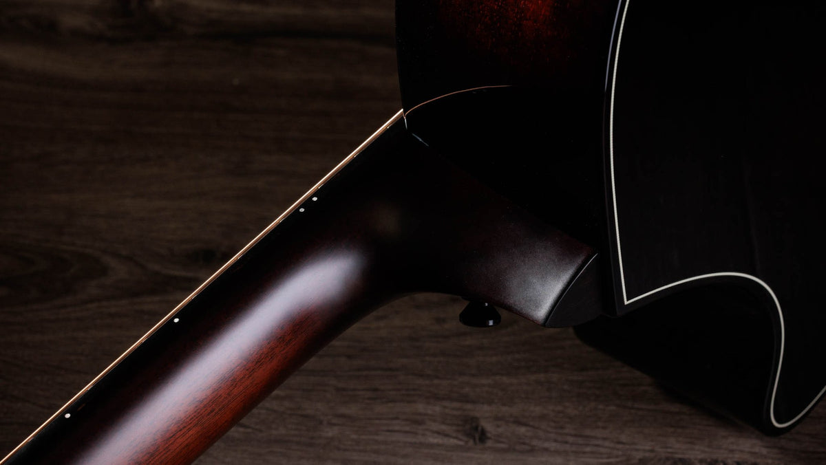 Đàn guitar acoustic điện Taylor Builder's Edition 524ce màu Kona Burst – cận gót cần nối thân đàn