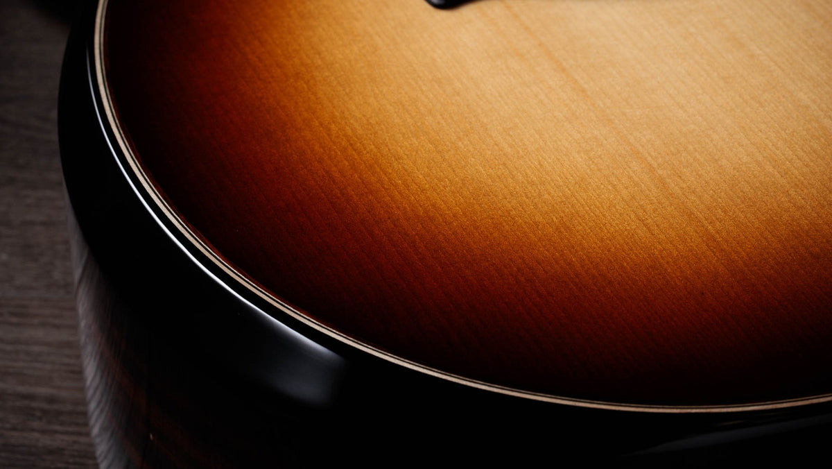 Đàn guitar acoustic điện Taylor Builder's Edition 814ce LTD Macassar Ebony – cận hông đàn