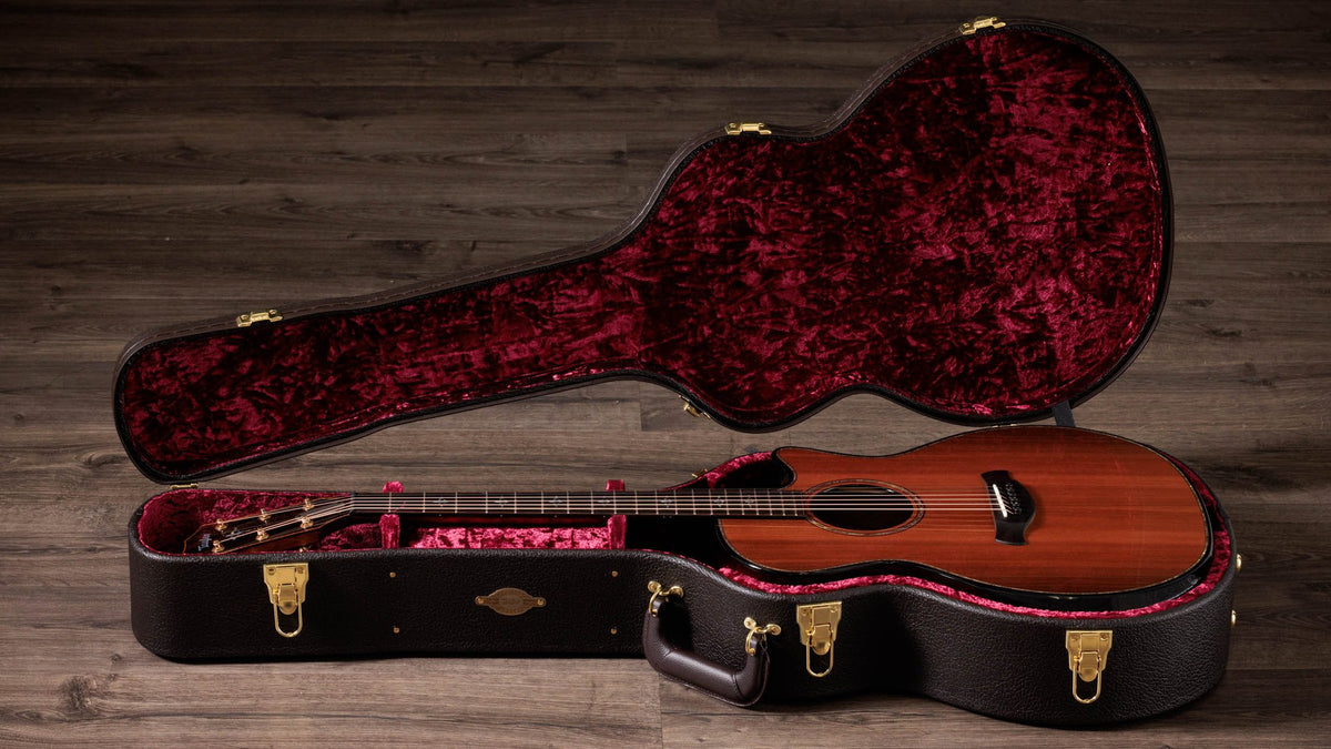 Đàn guitar acoustic điện Taylor Builder's Edition 914ce Sinker Redwood – hộp đàn đi kèm