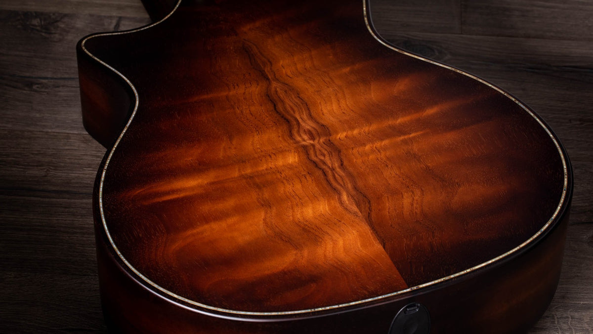 Đàn guitar acoustic điện Taylor Builder's Edition K14ce – cận vân gỗ mặt lưng