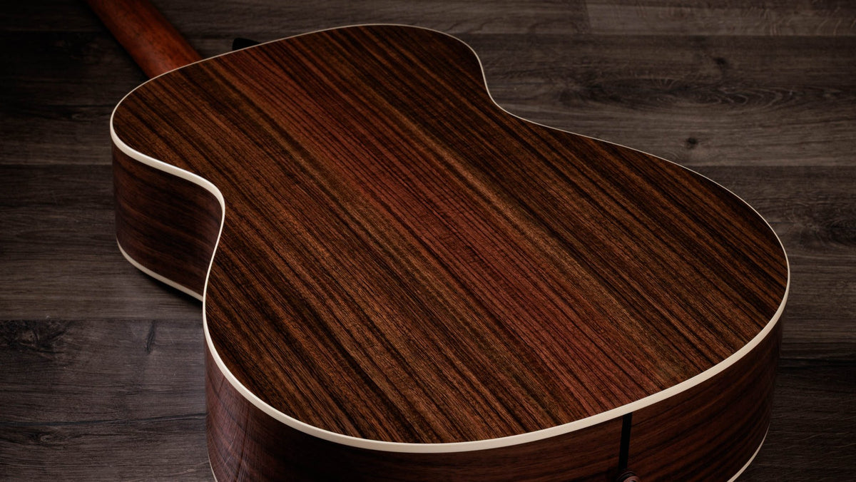 Đàn guitar acoustic điện Taylor Gold Label 712e – cận vân gỗ mặt lưng