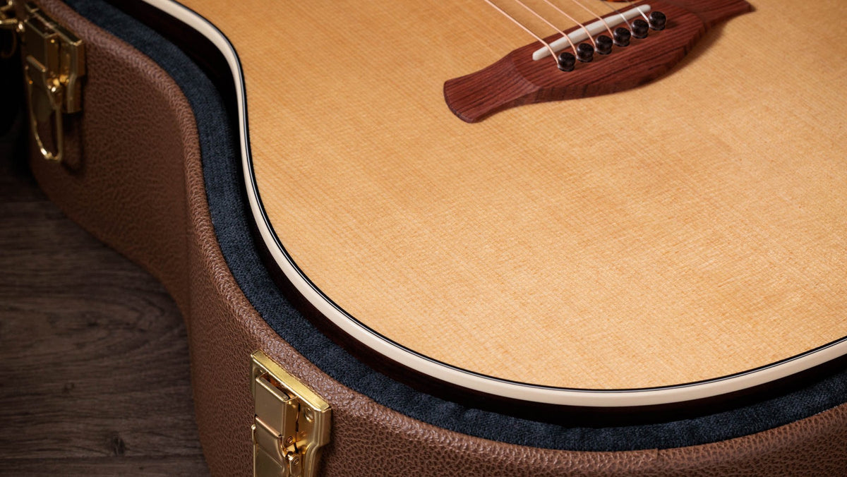 Đàn guitar acoustic điện Taylor Gold Label 717e mặt Natural – cận chi tiết hoàn thiện