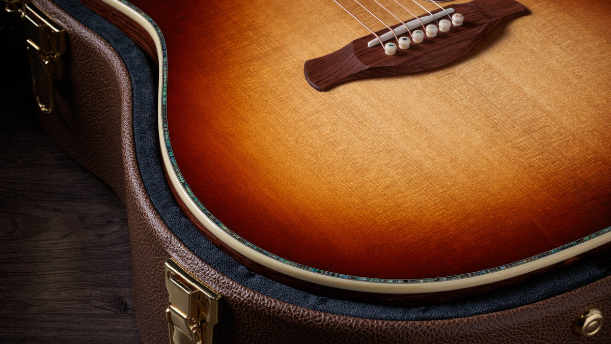 Đàn guitar acoustic điện Taylor Gold Label 917e mặt Teardrop Sunburst – cận chi tiết hoàn thiện