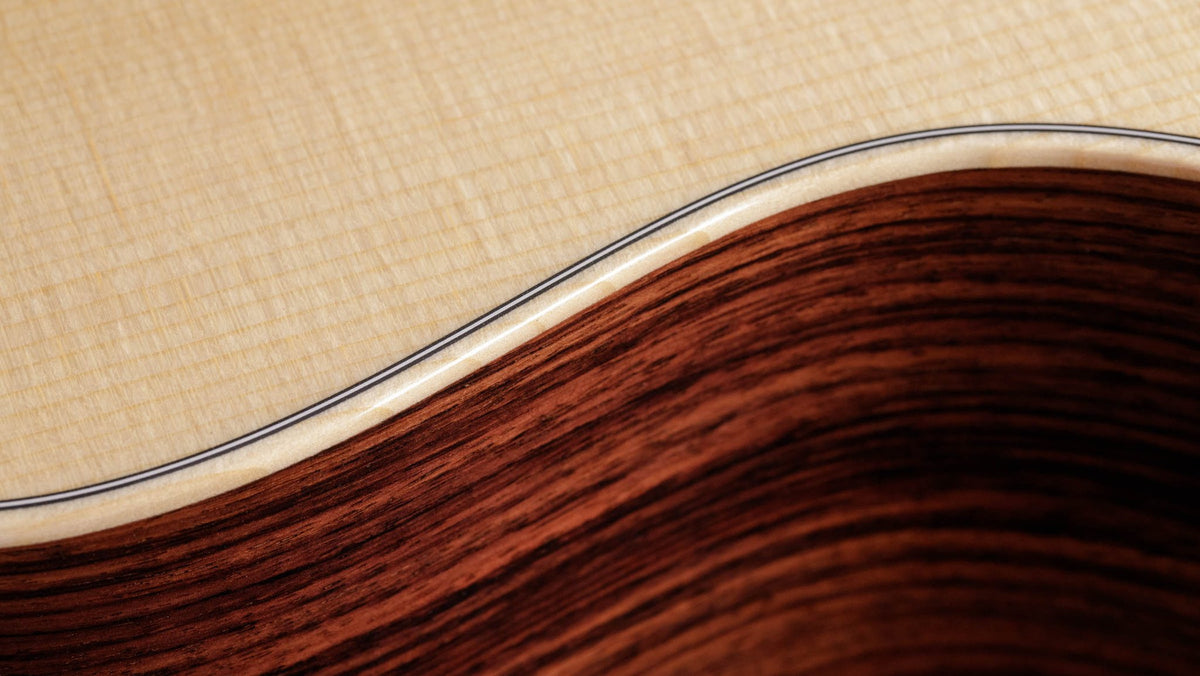 Đàn guitar acoustic điện Taylor GS Mini-e Rosewood Plus màu Natural – cận chi tiết hoàn thiện