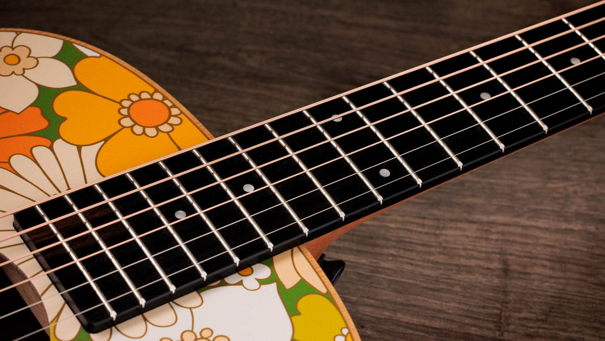 Đàn guitar acoustic điện Taylor GS Mini-e Special Edition màu Floral Green – cận cần đàn và mặt phím
