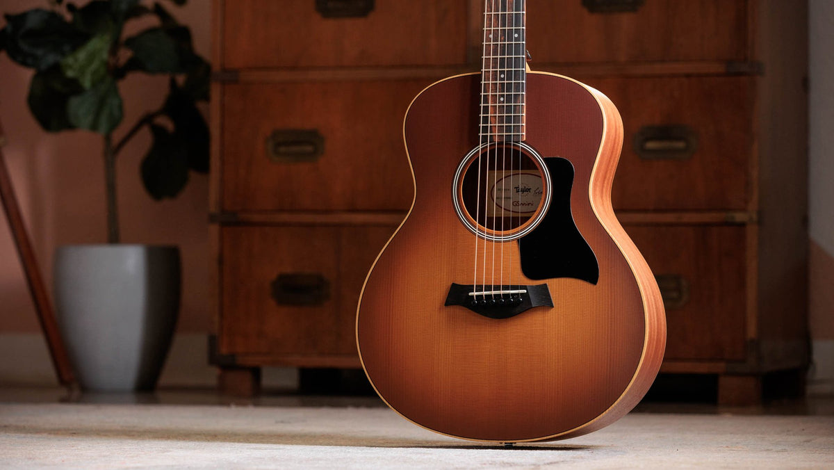 Đàn guitar acoustic điện Taylor GS Mini-e Special Edition màu Honeyburst – ảnh chính hãng chụp nằm ngang