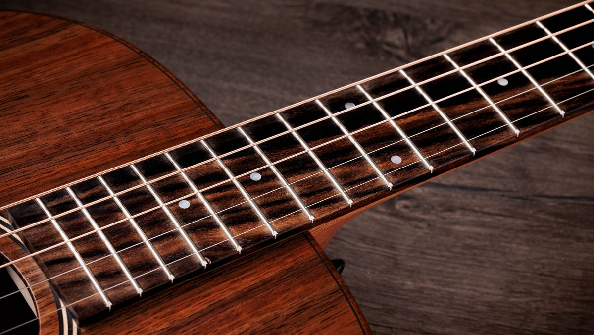 Đàn guitar acoustic điện Taylor Jacob Collier Signature Model 5-String màu Natural – cận cần đàn và mặt phím