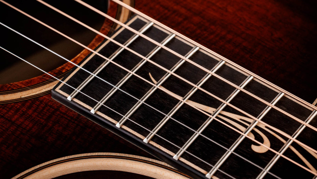 Đàn guitar acoustic điện Taylor K24ce – cận cần đàn và mặt phím