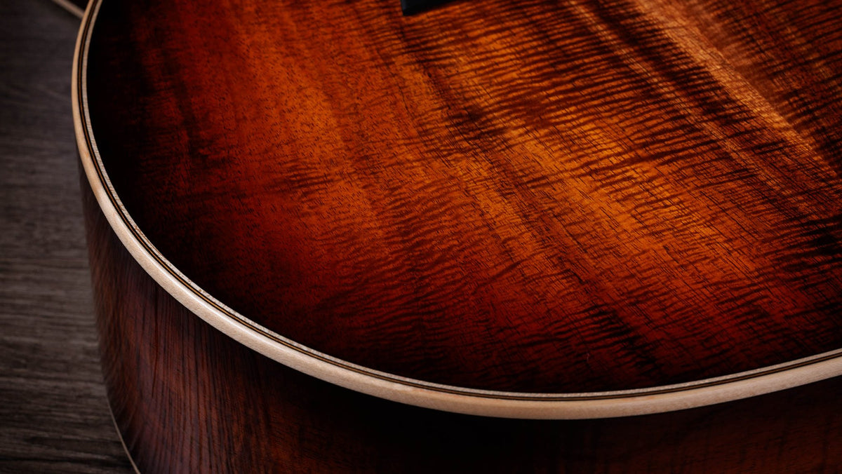 Đàn guitar acoustic điện Taylor K24ce – cận hông đàn