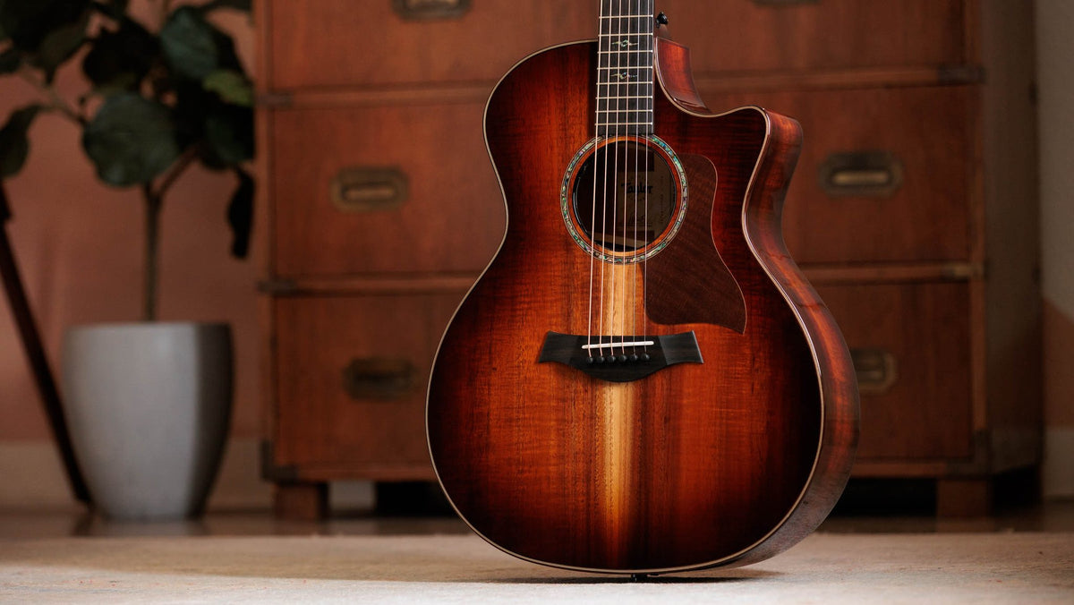 Đàn guitar acoustic điện Taylor K24ce Special Edition – ảnh chính hãng chụp nằm ngang