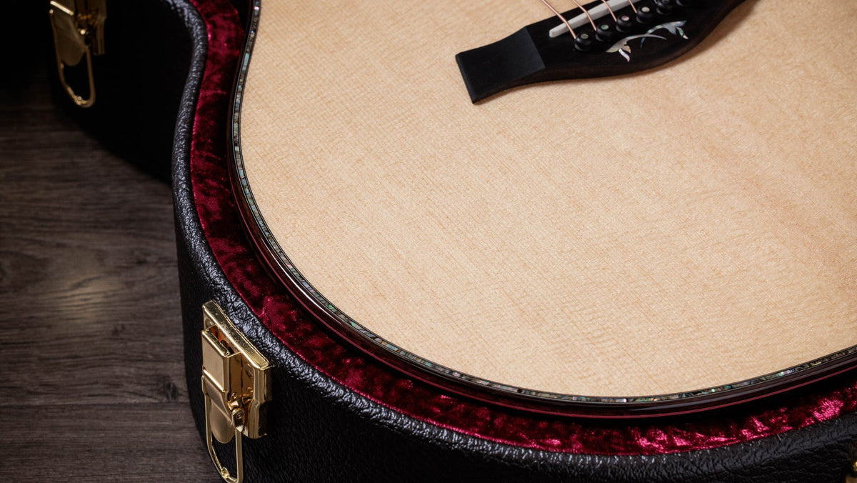 Đàn guitar acoustic điện Taylor Legacy 914ce – cận chi tiết hoàn thiện