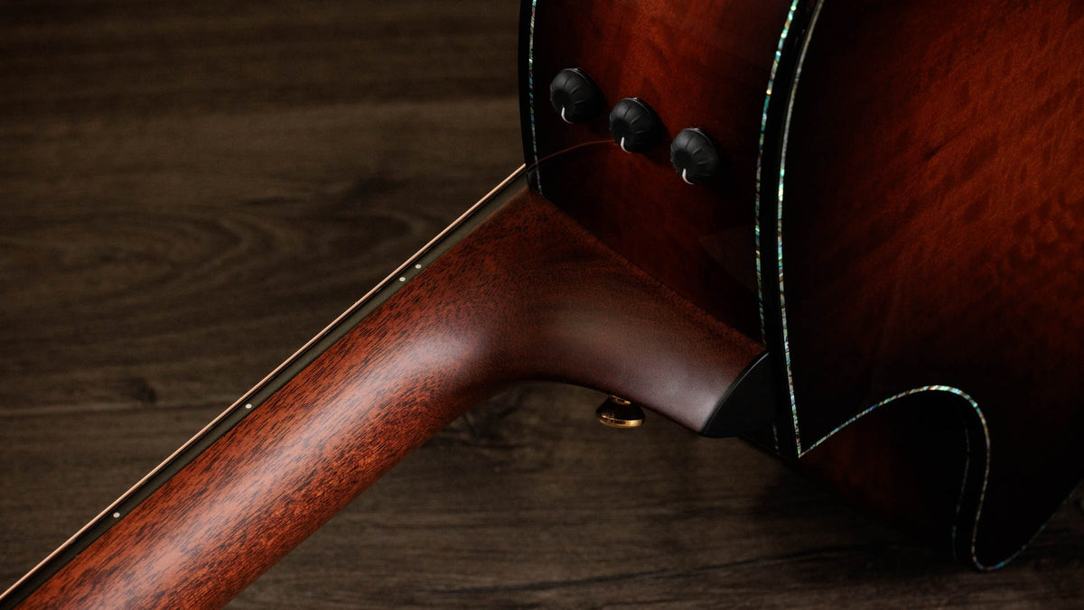 Đàn guitar acoustic điện Taylor PS14ce Ironbark/Sinker Redwood – cận gót cần nối thân đàn
