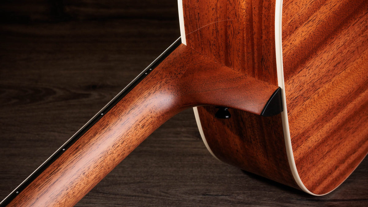 Đàn guitar acoustic điện Taylor Trey Hensley Gold Label 510e màu Antique Blond – cận gót cần nối thân đàn