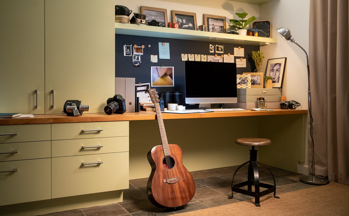Đàn guitar acoustic điện Yamaha STORIA III màu Chocolate Brown – ảnh chính hãng chụp nằm ngang