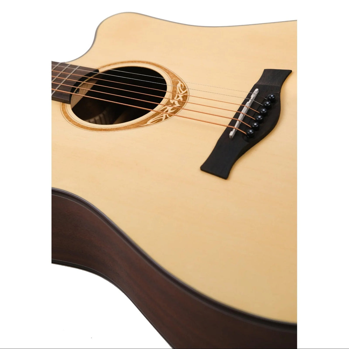 Đàn guitar acoustic Enya Amari 418C – cận thùng đàn mặt trước (góc 2)