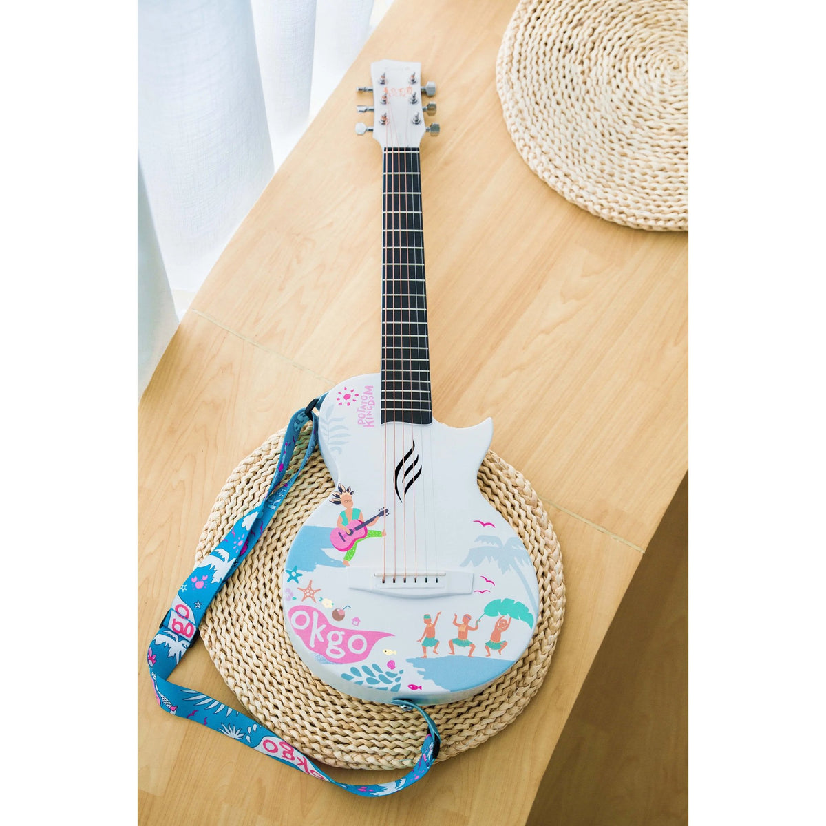 Đàn guitar acoustic Enya Nova Go Mini bản OK Go – Potato Kingdom – ảnh người chơi thực tế