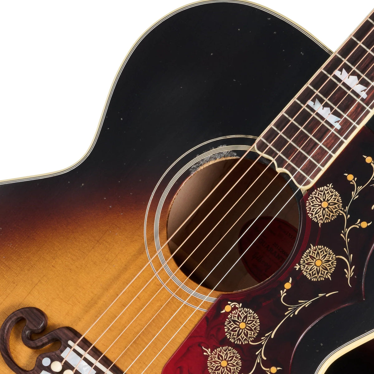Đàn guitar acoustic Gibson 1957 SJ-200 màu Light Aged Vintage Sunburst – cận hoa văn viền lỗ thoát âm (rosette)
