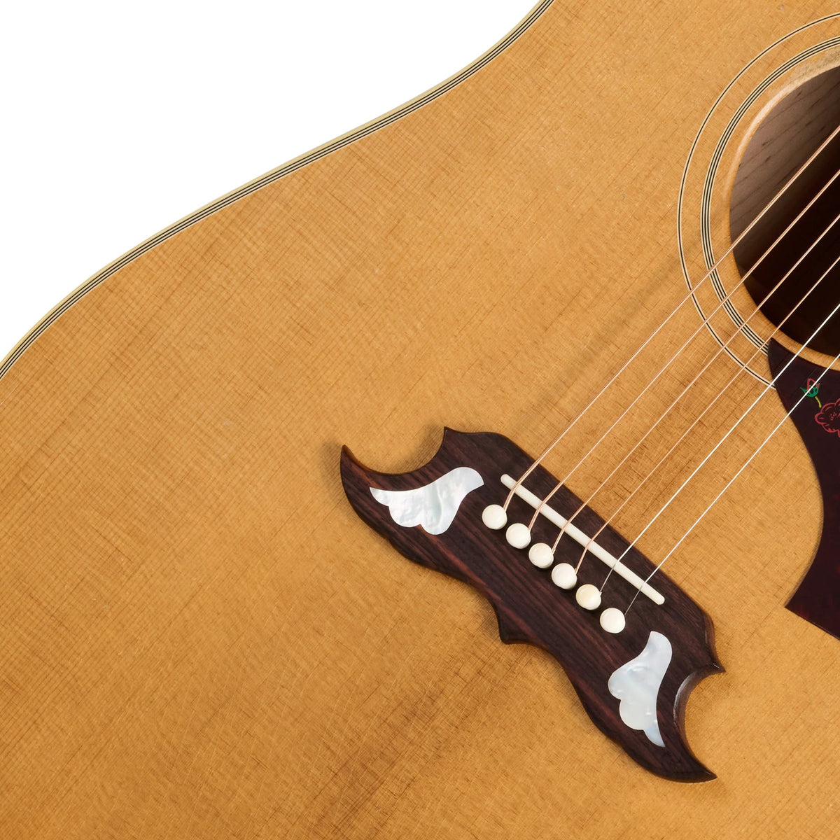 Đàn guitar acoustic Gibson 1963 Dove màu Light Aged Dark Natural – cận lỗ thoát âm và ngựa đàn