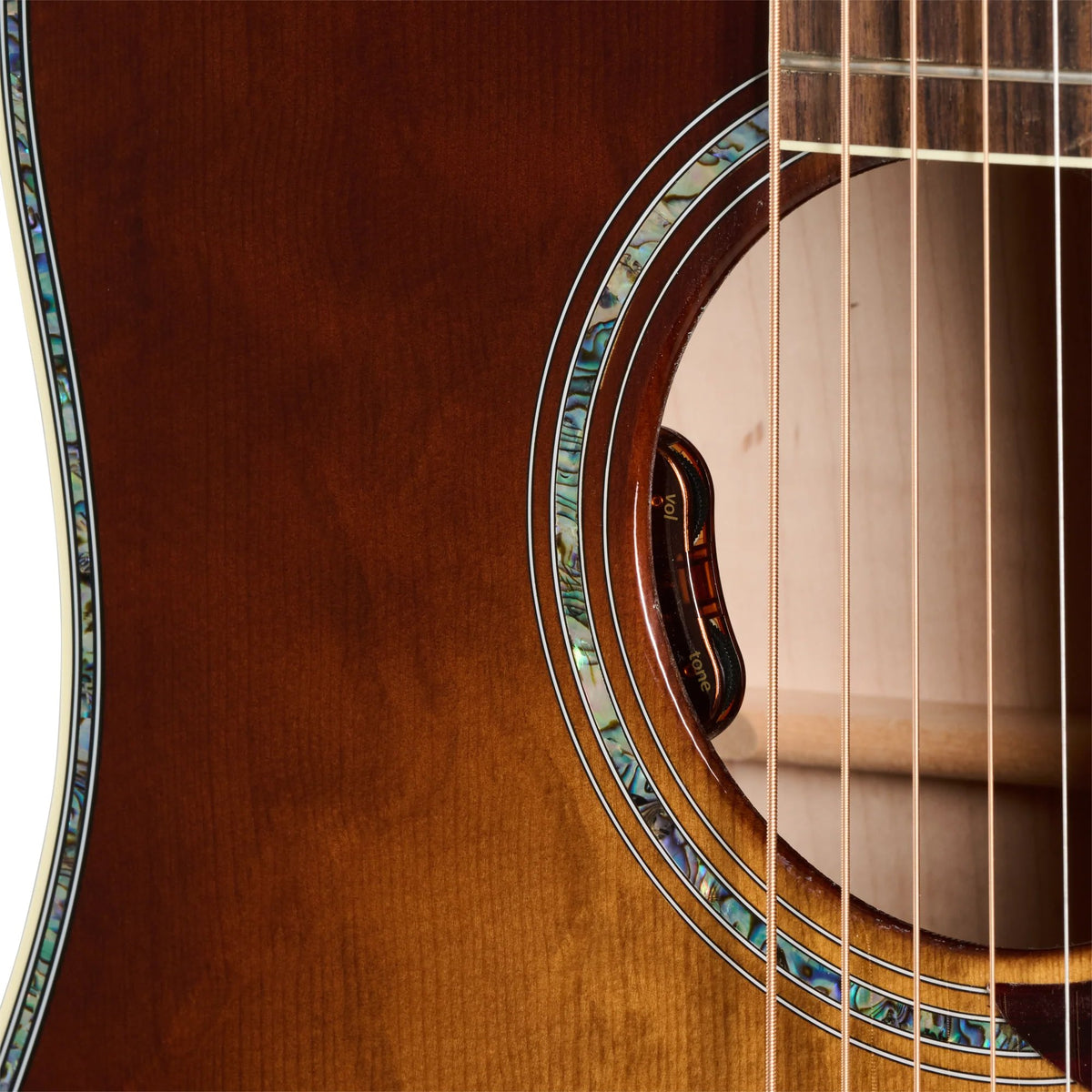 Đàn guitar acoustic Gibson Dove Anniversary Limited Edition màu Cremona Burst – cận bộ EQ / pickup