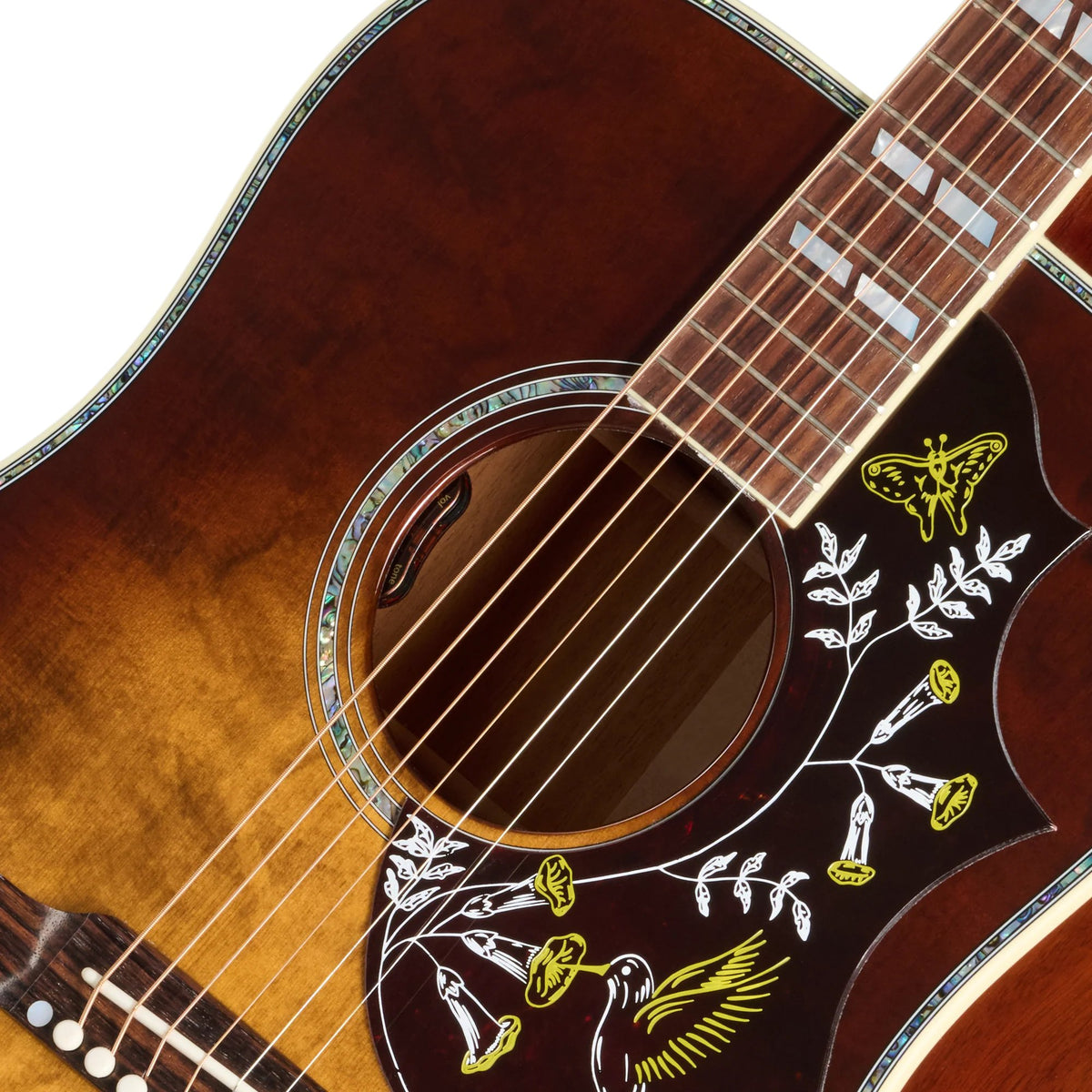 Đàn guitar acoustic Gibson Hummingbird Anniversary Limited Edition màu Cremona Burst – cận hoa văn viền lỗ thoát âm (rosette)