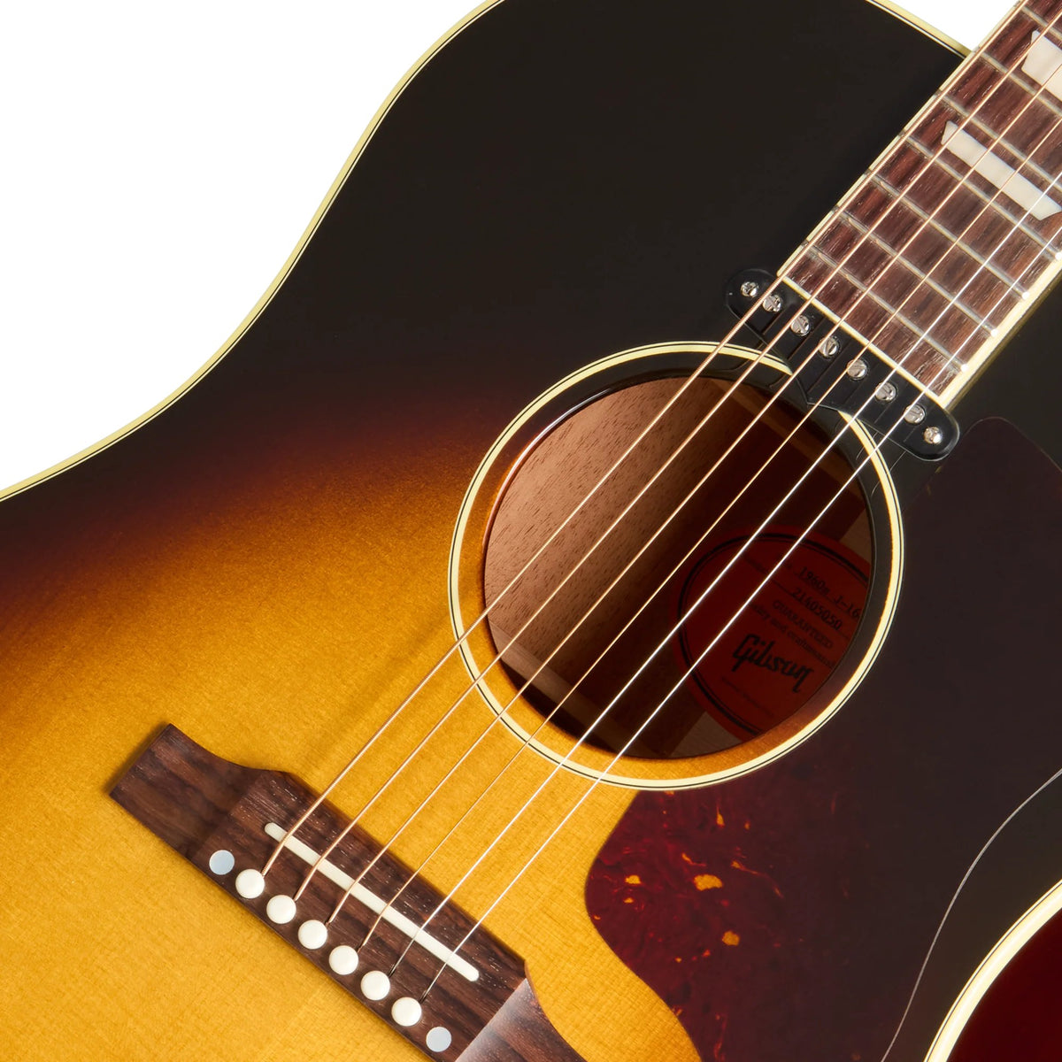 Đàn guitar acoustic Gibson J-160E Original màu Vintage Sunburst – cận hoa văn viền lỗ thoát âm (rosette)