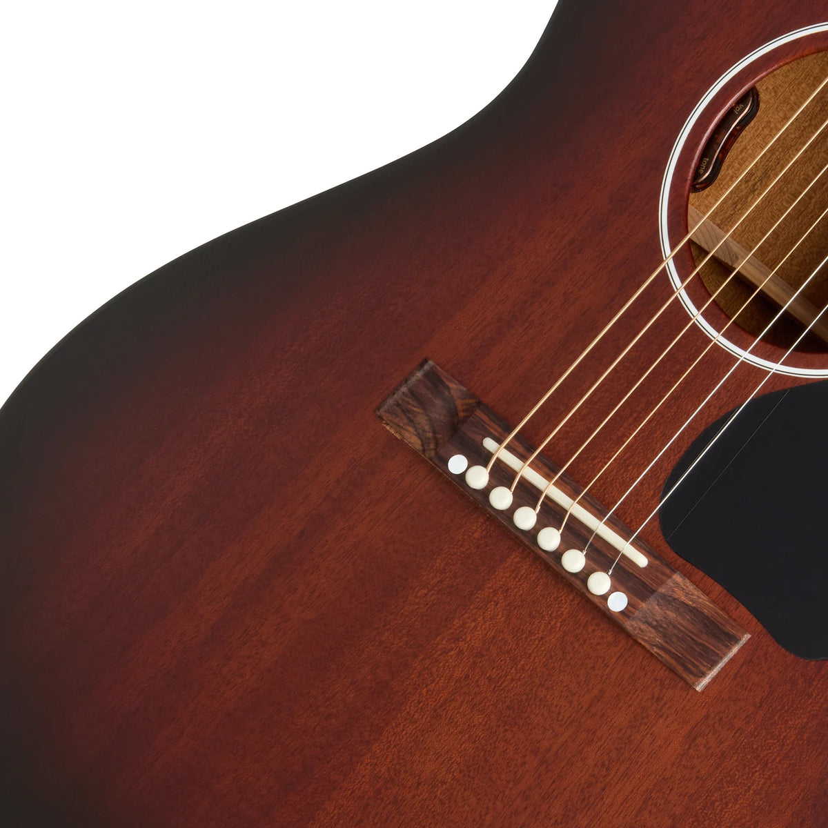 Đàn guitar acoustic Gibson LG-2 All Mahogany Faded màu Vintage Sunburst – cận lỗ thoát âm và ngựa đàn