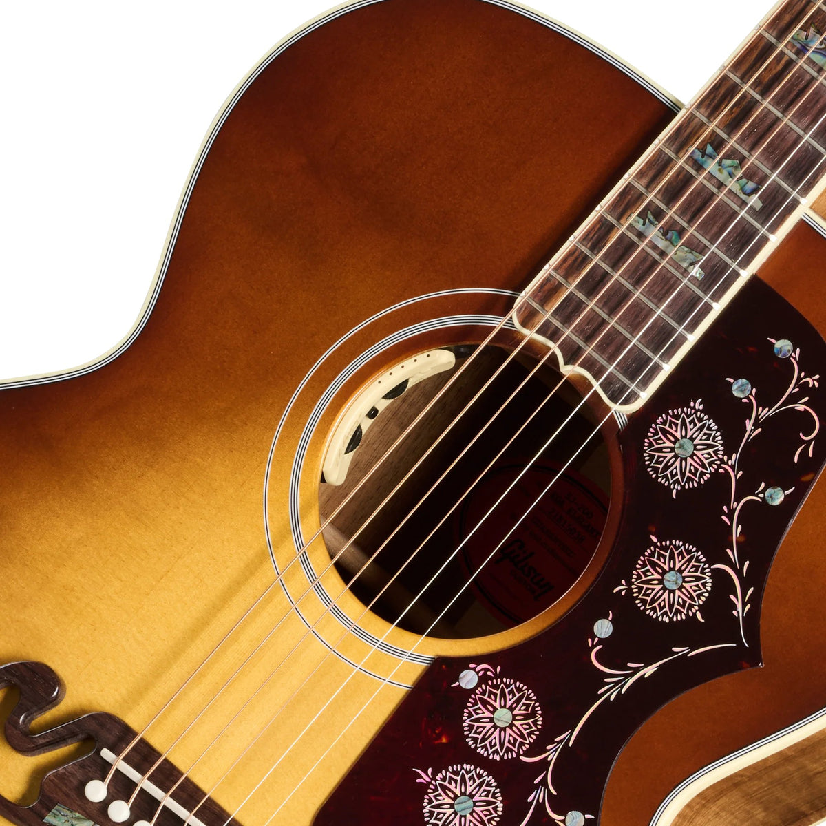 Đàn guitar acoustic Gibson SJ-200 Elegant Koa màu Honey Burst – cận hoa văn viền lỗ thoát âm (rosette)