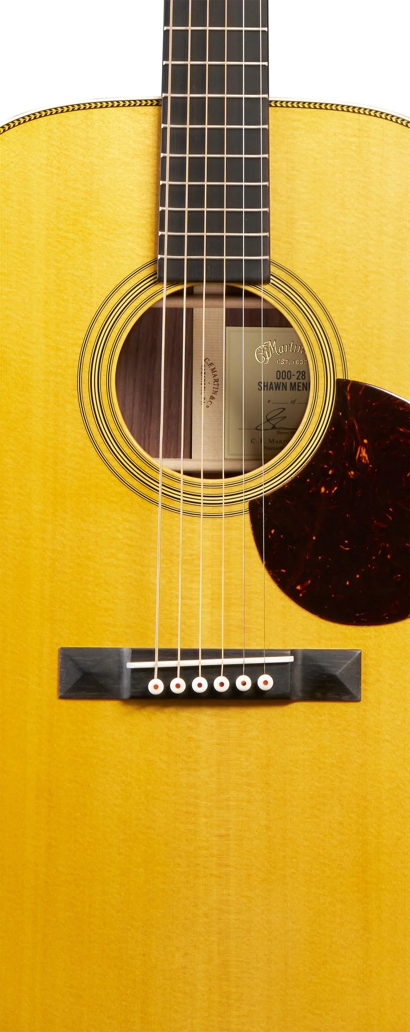 Đàn guitar acoustic Martin 000-28 Shawn Mendes màu Antique Toner – cận thùng đàn mặt trước