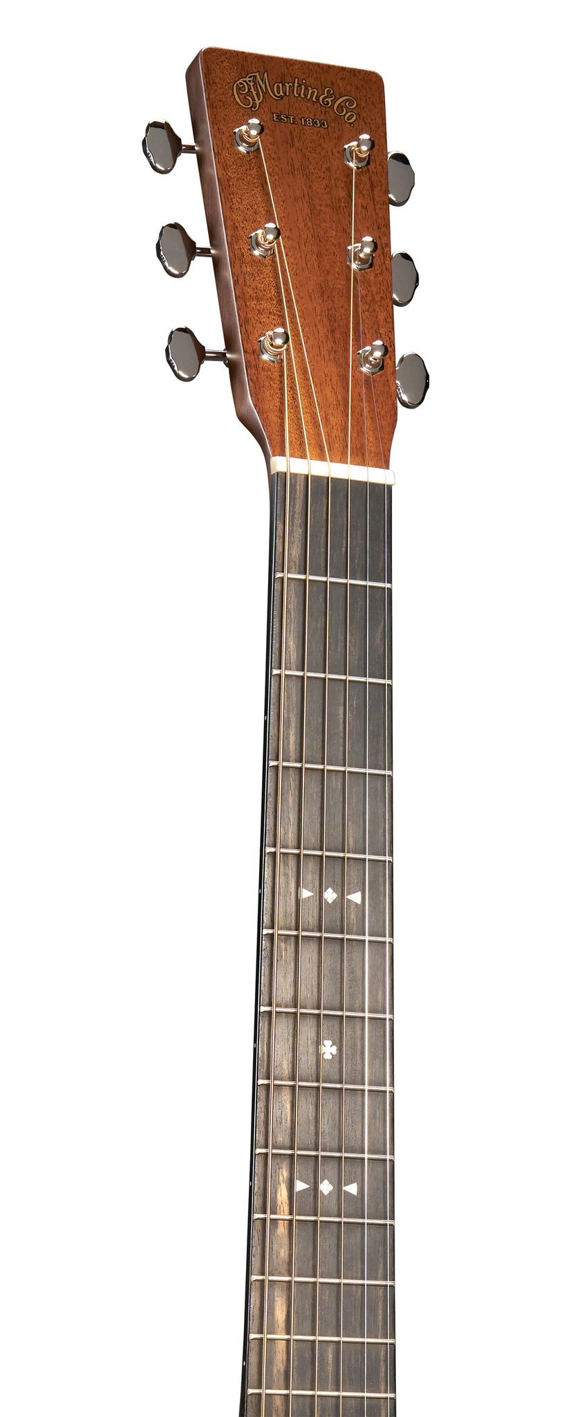 Đàn guitar acoustic Martin 00DB Jeff Tweedy màu Tweedy Burst – cận đầu đàn và logo Martin