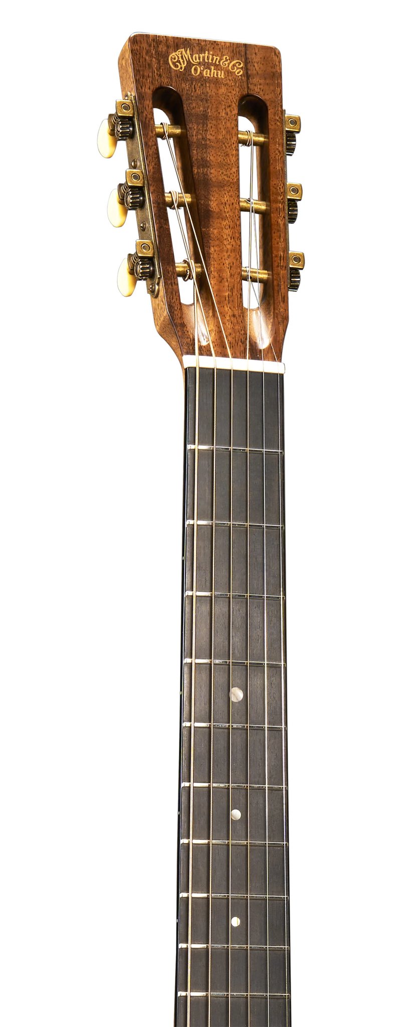 Đàn guitar acoustic Martin Custom Shop 0-18K2 CFM IV màu Natural – cận đầu đàn và logo Martin