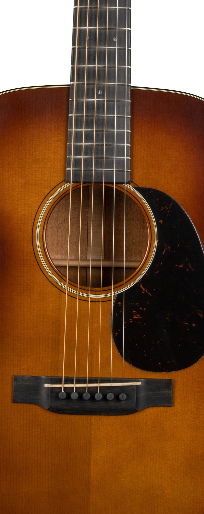 Đàn guitar acoustic Martin Custom Shop 000-18 1937 bản Ambertone Stage 1 Aging – cận thùng đàn mặt trước