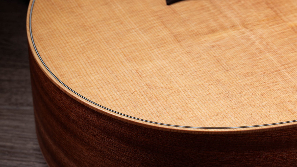 Đàn guitar acoustic Taylor GS Mini màu Natural – cận chi tiết hoàn thiện