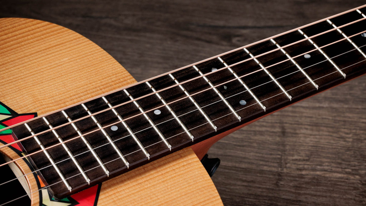 Đàn guitar acoustic Taylor Jacob Collier GS Mini 5-String màu Custom Art – cận cần đàn và mặt phím