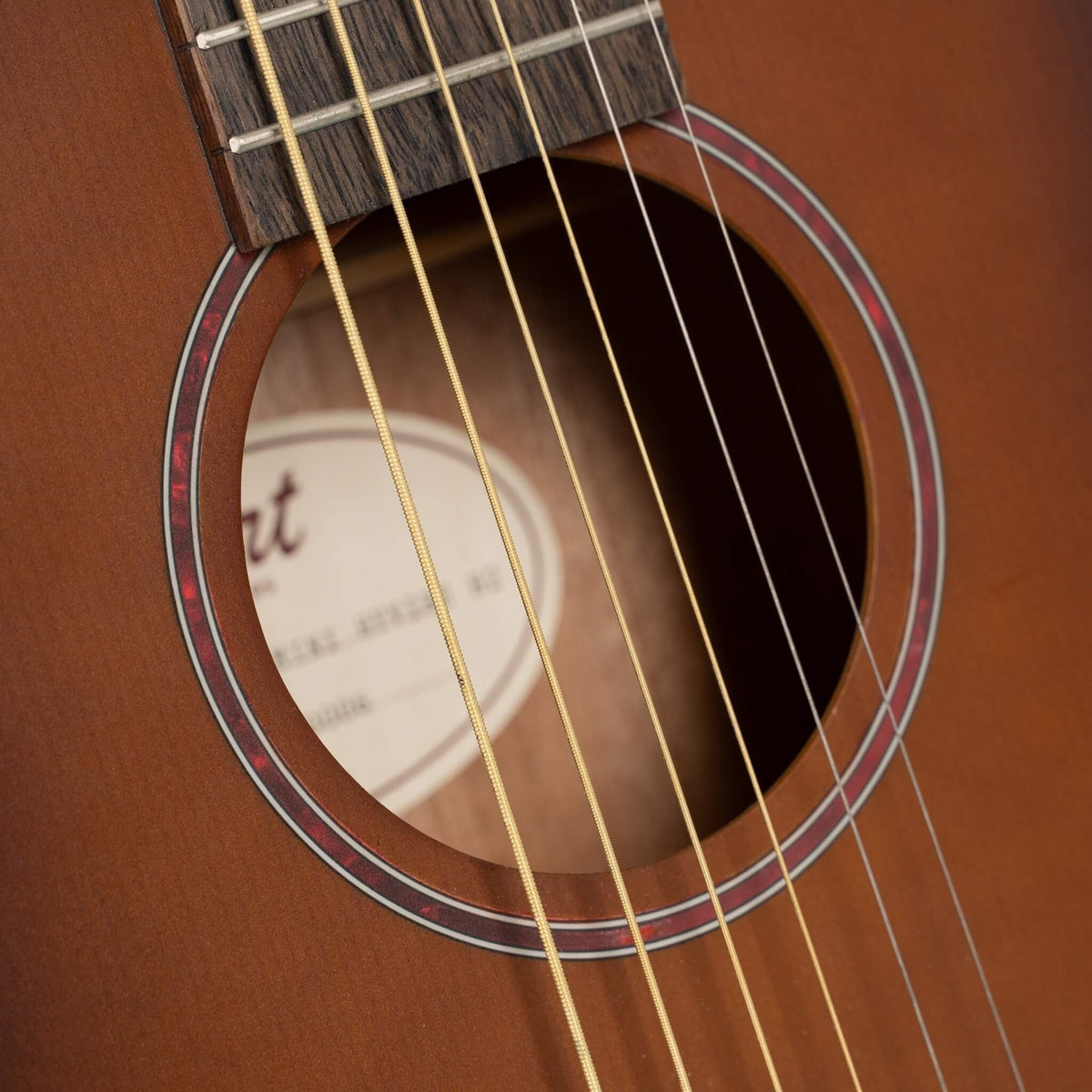 Đàn guitar acoustic thông minh Cort Earth GO màu Open Pore Brown Burst – cận hoa văn viền lỗ thoát âm (rosette)