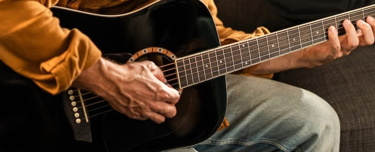 Đàn guitar acoustic Washburn WD100DL màu Black – ảnh người chơi thực tế